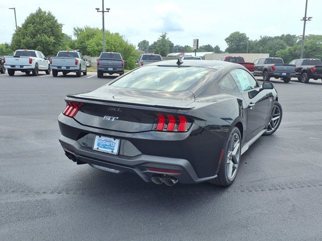 2026 Ford Mustang GT Premium Fastback