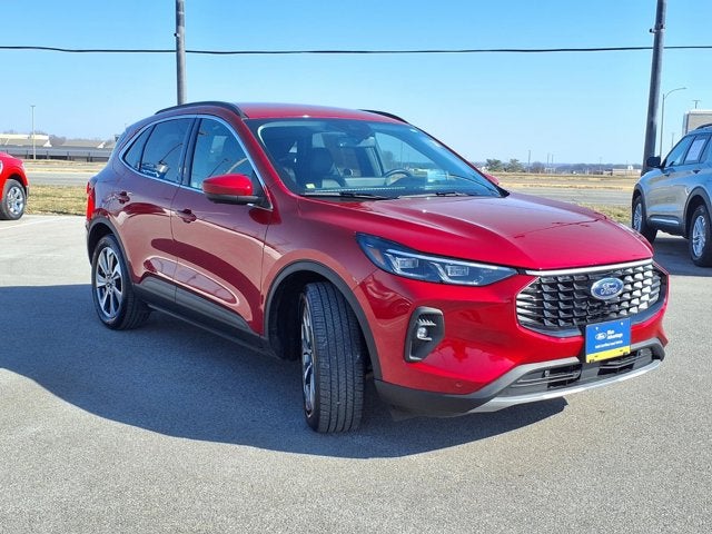 2025 Ford Escape Platinum