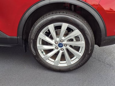 2022 Ford Escape Titanium