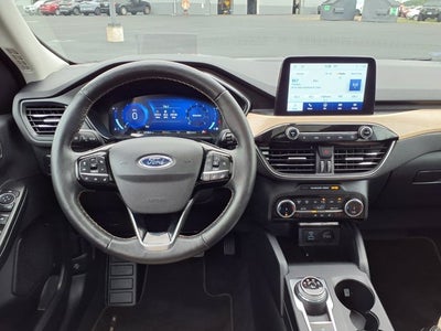 2022 Ford Escape Titanium
