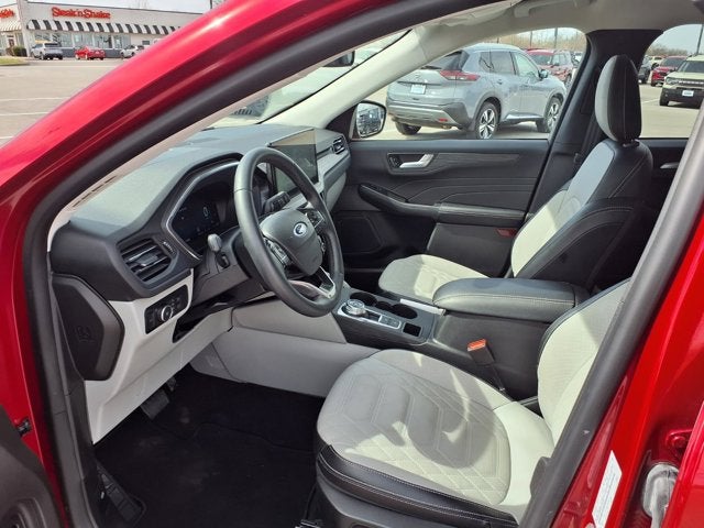 2023 Ford Escape Platinum