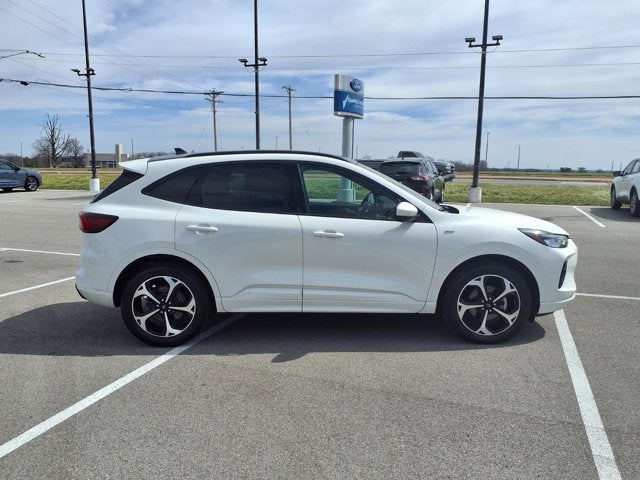 2023 Ford Escape ST-Line Select