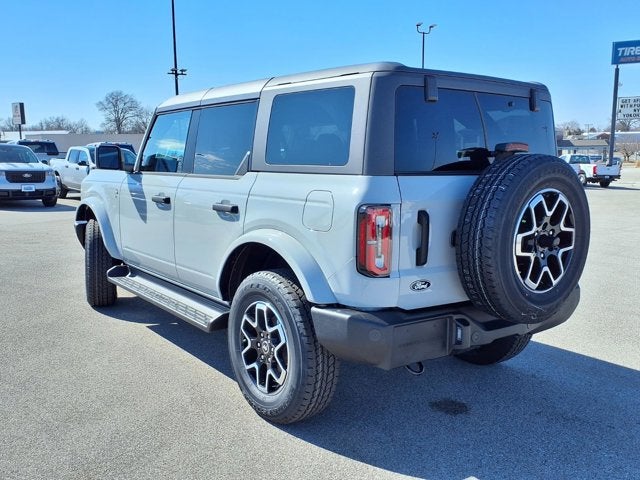 2026 Ford Bronco Outer Banks®