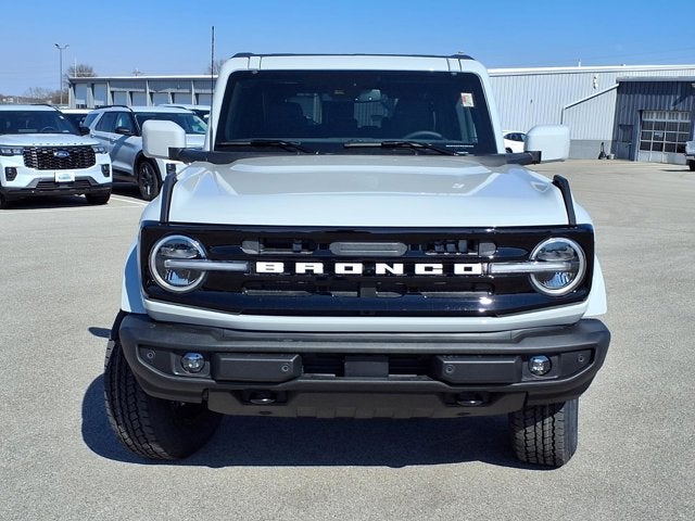 2026 Ford Bronco Outer Banks®
