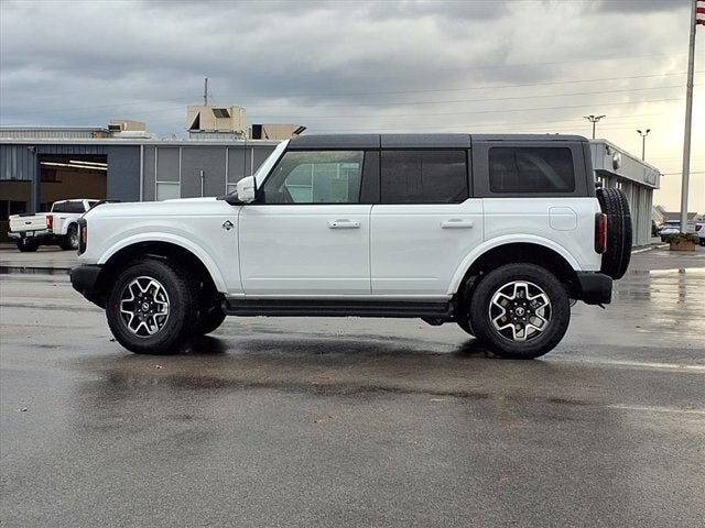 2025 Ford Bronco Outer Banks®
