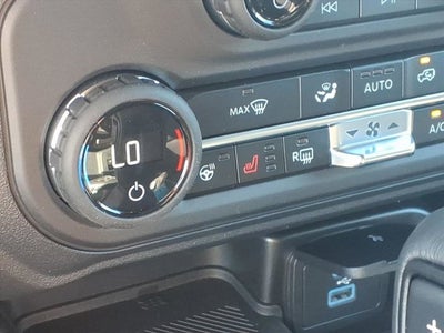 2025 Ford Bronco Outer Banks®