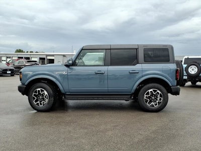 2025 Ford Bronco Outer Banks®