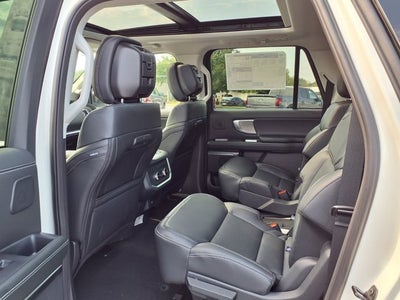2027 Ford Expedition MAX Platinum