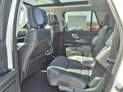2026 Ford Expedition MAX Platinum®
