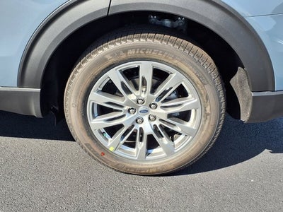 2027 Ford Explorer Platinum™