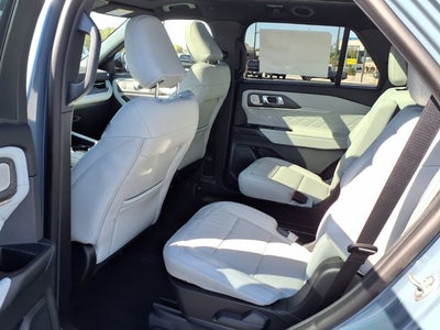 2027 Ford Explorer Platinum™