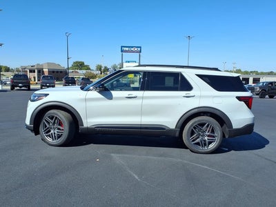 2027 Ford Explorer ST-Line