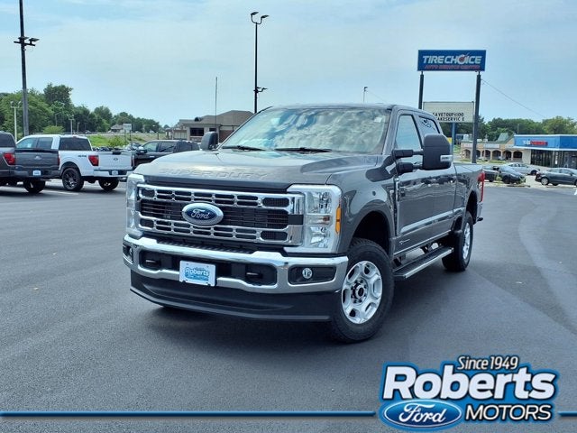 2026 Ford Super Duty F-250® XLT