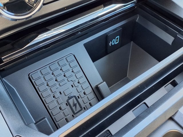 2027 Ford Super Duty F-250 SRW LARIAT