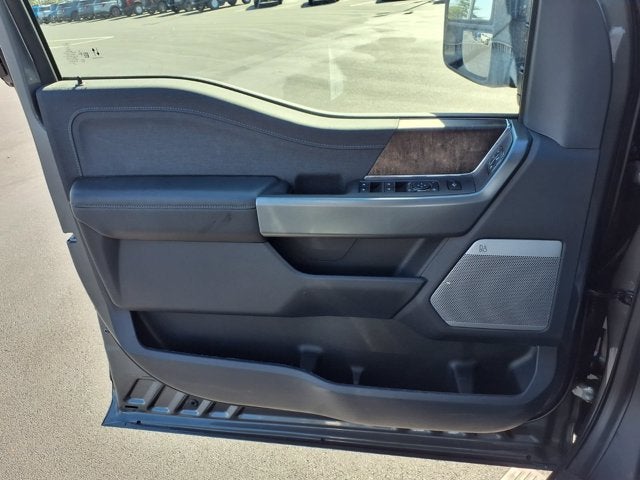 2027 Ford Super Duty F-250 SRW LARIAT