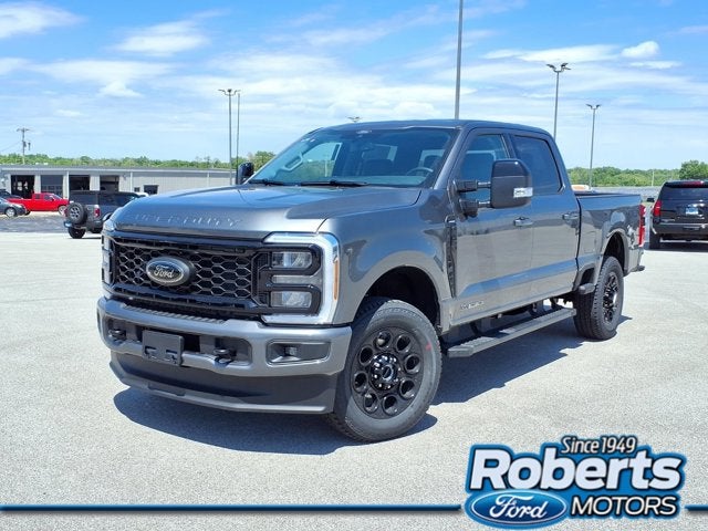 2026 Ford Super Duty F-350 SRW LARIAT
