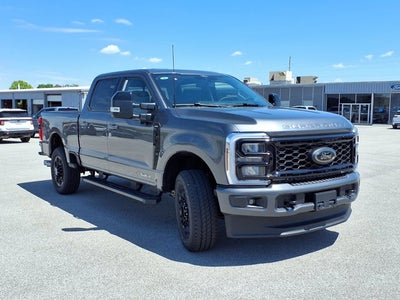 2026 Ford Super Duty F-350 SRW LARIAT