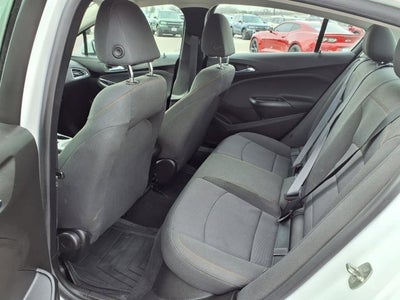 2018 Chevrolet Cruze LS