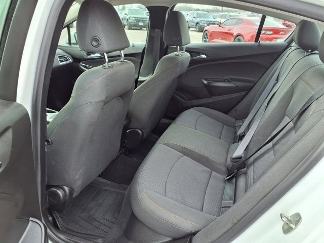 2018 Chevrolet Cruze LS