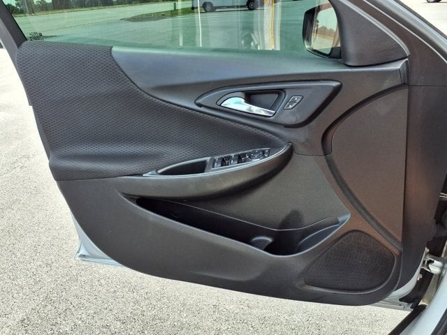 2022 Chevrolet Malibu LT w/1LT