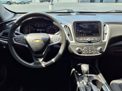 2022 Chevrolet Malibu LT w/1LT