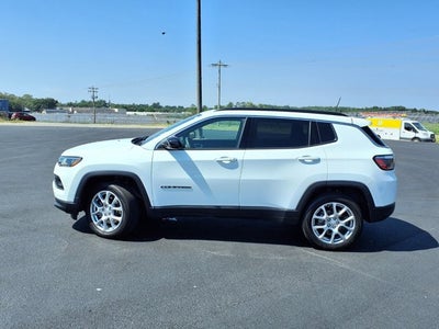 2023 Jeep Compass Latitude Lux