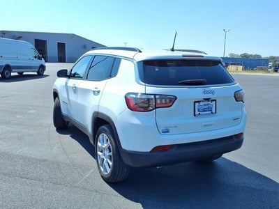 2023 Jeep Compass Latitude Lux