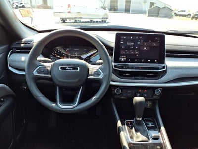 2023 Jeep Compass Latitude Lux