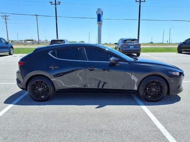 2022 Mazda MAZDA3 Select