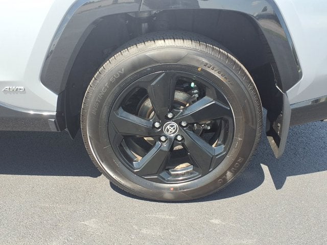 2020 Toyota RAV4 Hybrid XSE